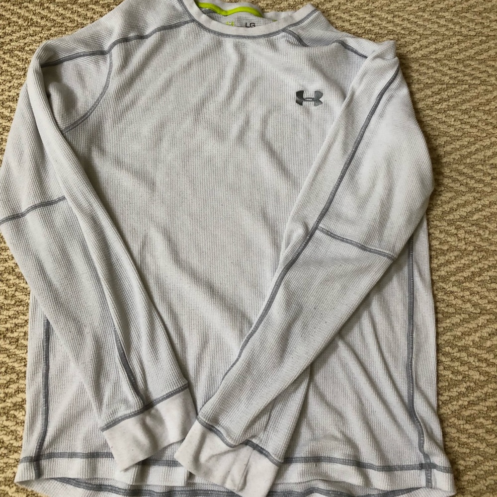 Men’s Under Armour shirt